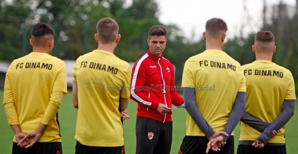 Dinamo, UMILITA de o echipa din liga a doua poloneza! A luat 5 goluri