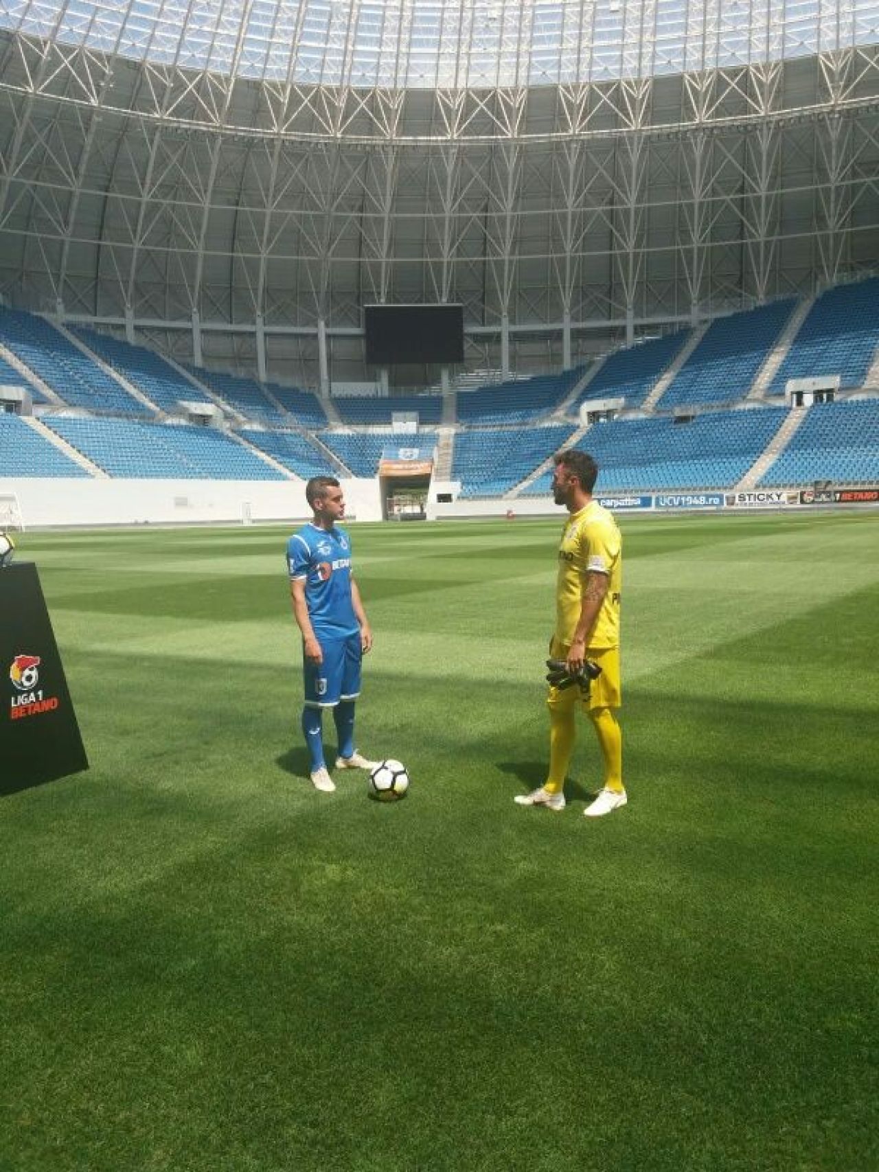 GALERIE FOTO // Craiova si-a prezentat noile echipamente pentru sezonul viitor! Craiova - CFR se vede la PRO TV, sambata, 20:30_3