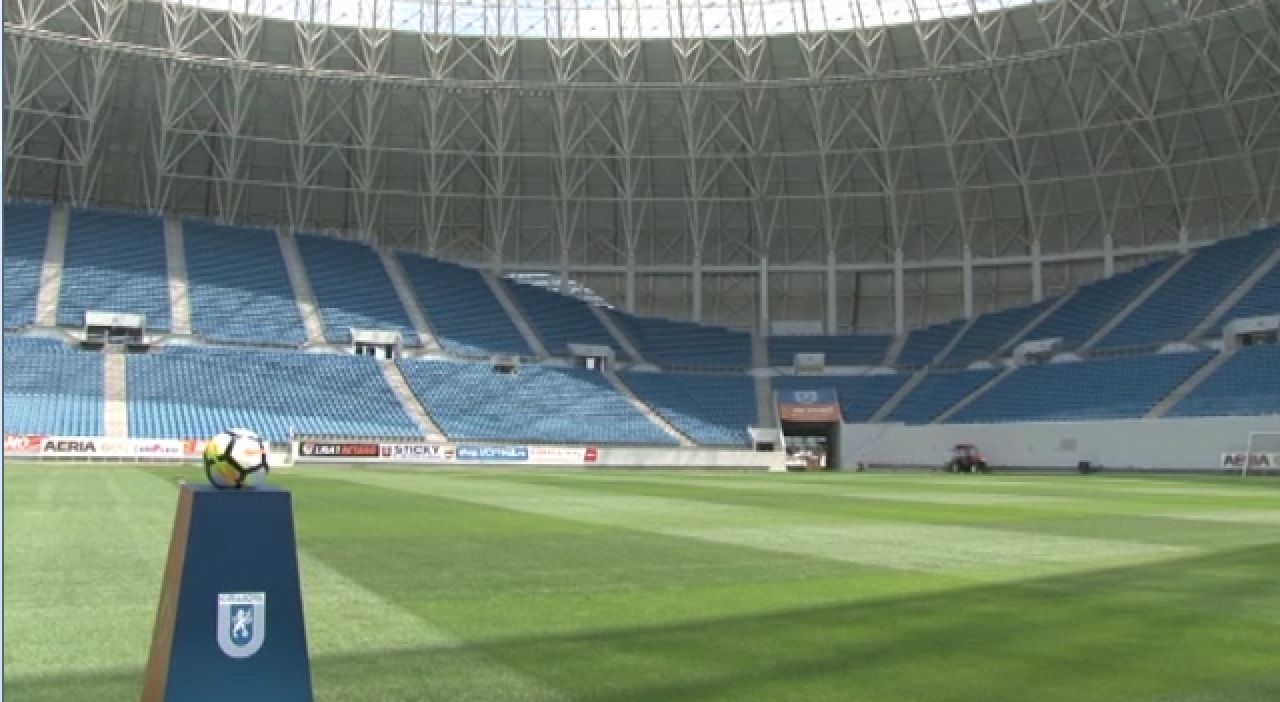 VIDEO // Surpriza la Craiova! Cum arata gazonul, cu o zi inainte de Supercupa Romaniei! Craiova - CFR se vede la PRO TV, sambata, 20:30_3