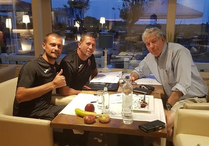 Gestul INCREDIBIL al lui Tamas la o zi dupa ce a semnat! Ce freza a putut sa-si faca