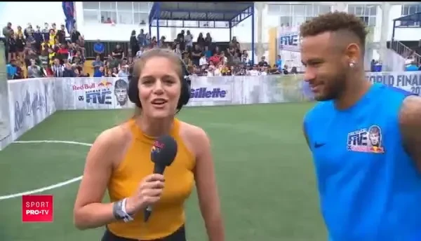 Nu eram jucatorul de astazi fara astfel de terenuri! Neymar a aparut inainte de FINALA care este ACUM la Pro X
