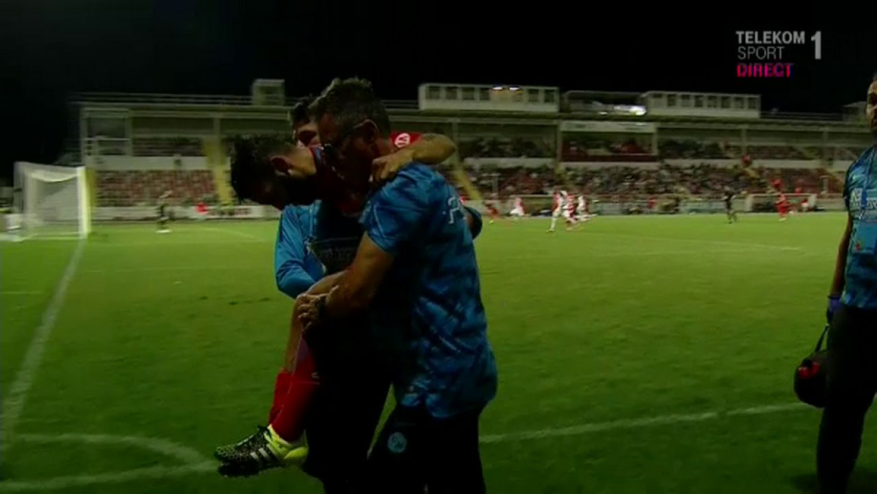 Lovitura TERIBILA pentru FCSB! Qaka a rezistat doar 20 de minute pe teren cu Astra! Imaginile surprinse dupa partida_5