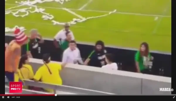 Imagini SOCANTE de pe stadion cu una dintre legendele fotbalului