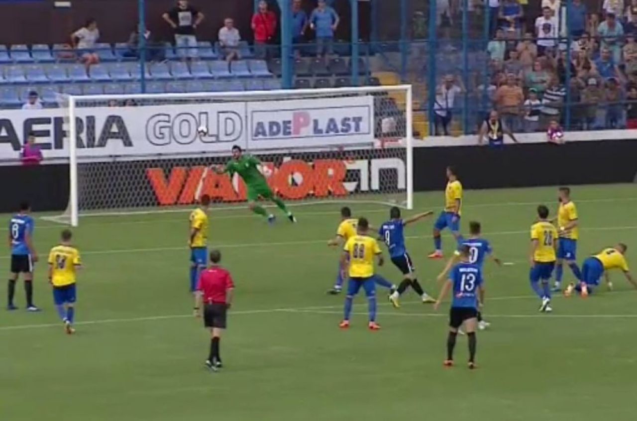 VIITORUL 0-1 DUNAREA CALARASI | Golul lui Honciu aduce victoria pentru Calarasi! Ianis Hagi a ratat un penalty, iar Viitorul a terminat in 10_3