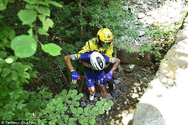 Dezvaluirea terifianta facuta dupa accidentul din Turul Frantei! Cum arata genunchiul lui Gilbert dupa ce a cazut in RAPA! Atentie, imagini socante_2