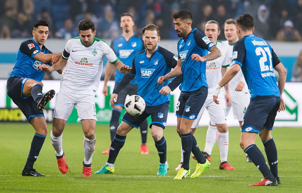 Cel mai batran jucator din Bundesliga tocmai a semnat prelungirea: in toamna implineste 40 de ani