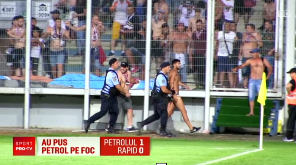 VIDEO // Meciul de prezentare al Petrolului, cu Rapid, stricat de huligani! Ploiestenii au castigat cu 1-0