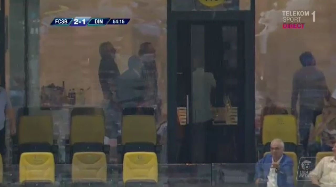 VIDEO // Derby ca in povesti: FCSB 3-3 Dinamo! Florinel Coman a marcat direct din corner, Dinamo a egalat in minutul 89_13
