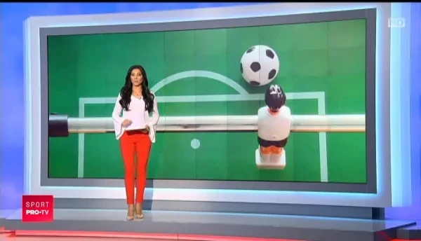 E cea mai buna din lume! Romanca face spectacol la fotbalul de masa si se compara cu Halep