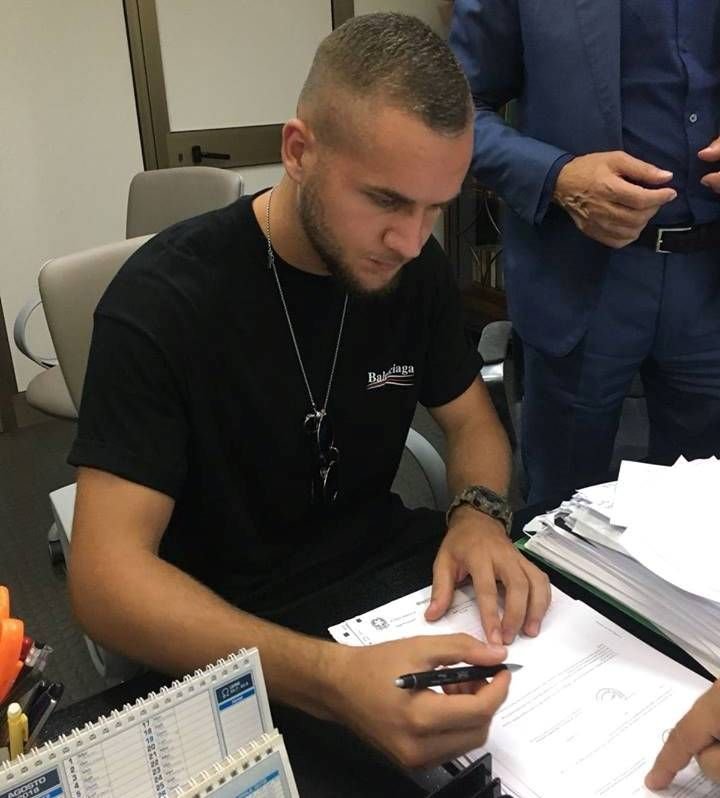OFICIAL | Puscas a semnat cu Palermo tarziu in noapte! DETALII din contract: clauza pusa de Inter si suma de transfer