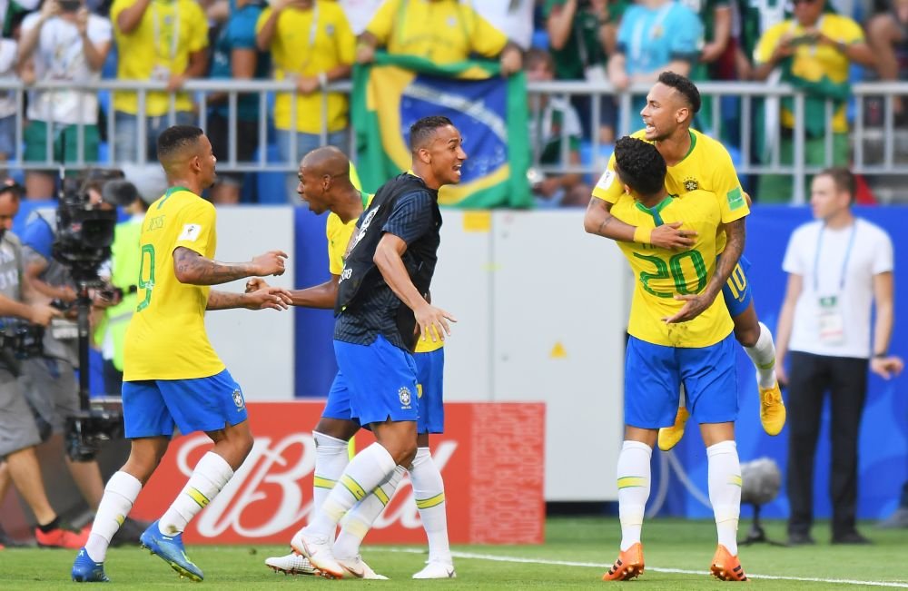 Gestul fantastic al unui star din Premier League! Cum a salvat viata unor copii din Brazilia