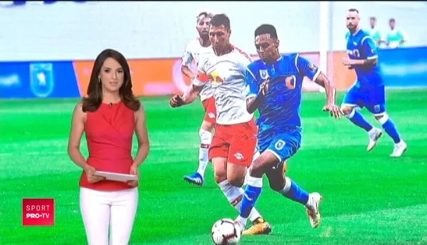 O idee care face toti banii! Ajax sa-si aduca suporterii inapoi pe stadion! In ce au transformat olandezii Arena 'Johan Cruyff'!_4