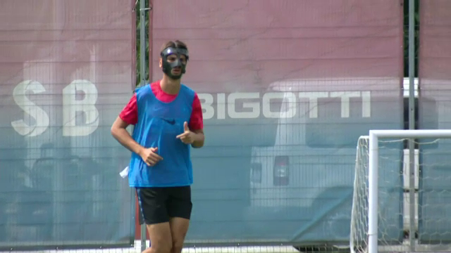 Primele imagini cu Alexandru Stan in tricoul FCSB-ului: 