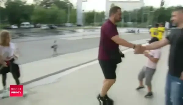 Adevaratul patron de la FCSB vine cu BILET la meciuri! :) Cum a aparut Vasile Geambazi la National Arena