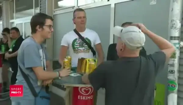 RAPID VIENA - FCSB | Suntem frati cu Ferencvaros! Ultrasii de la Rapid Viena, agresivi inainte de meci