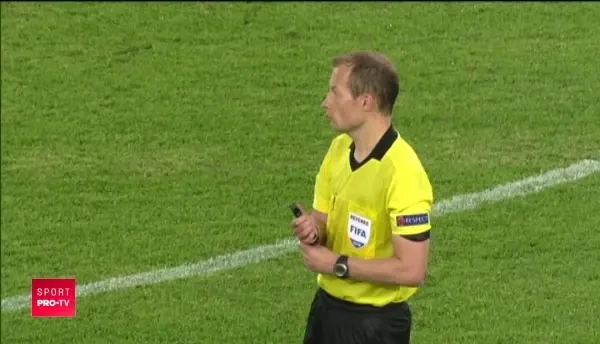 El o sa fie ANTRENOR PRINCIPAL la FCSB! Gigi Becali a facut anuntul IN DIRECT! Cine preia banca tehnica de la Vintila&nbsp;