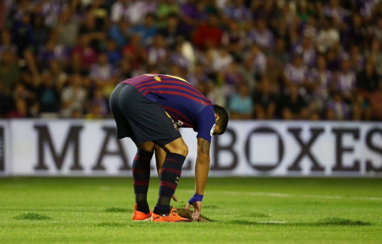 Barcelona, revoltata: gazon