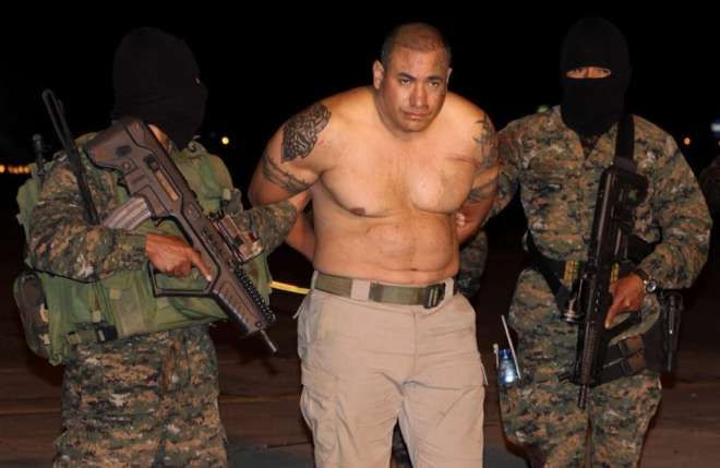 Un clan interlop extrem de periculos, desfiintat! 38 de persoane arestate, 2 milioane de dolari confiscati