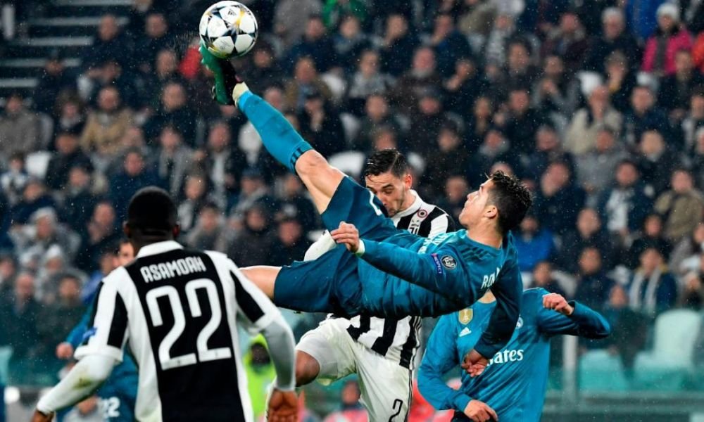 Reactia lui Cristiano Ronaldo dupa ce a castigat cursa pentru cel mai frumos gol din Champions League, marcat chiar in poarta lui Juventus