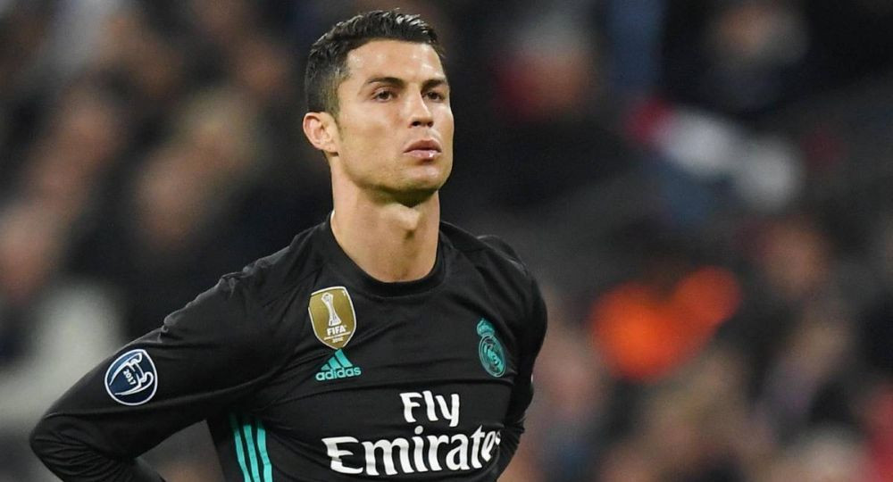 ESTE O RUSINE! Oamenii lui Ronaldo au explodat dupa ce Modric a primit titlul de cel mai bun jucator al sezonului in Champions League