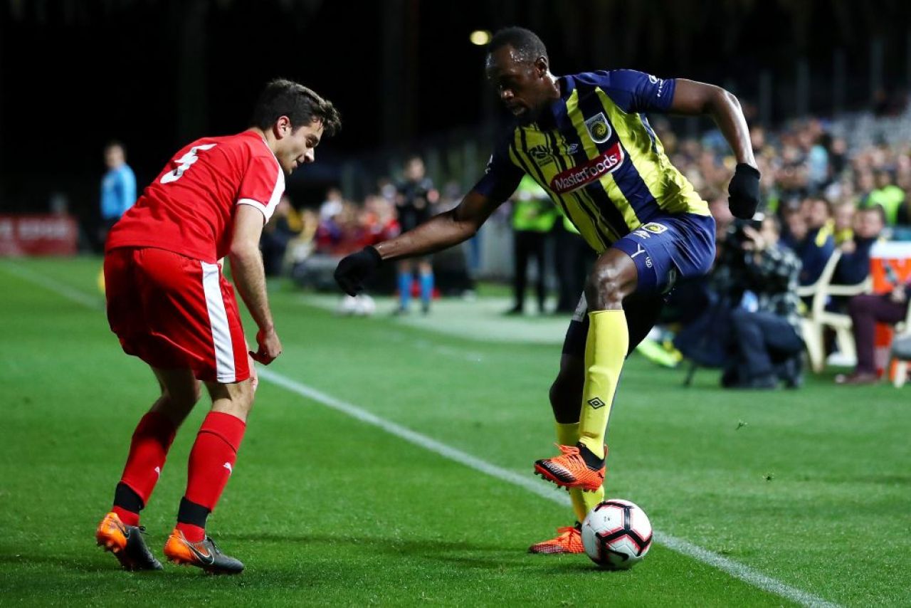 Usain Bolt a debutat ca fotbalist la Central Coast Mariners! Jamaicanul a fost aproape sa marcheze | FOTO&VIDEO_2