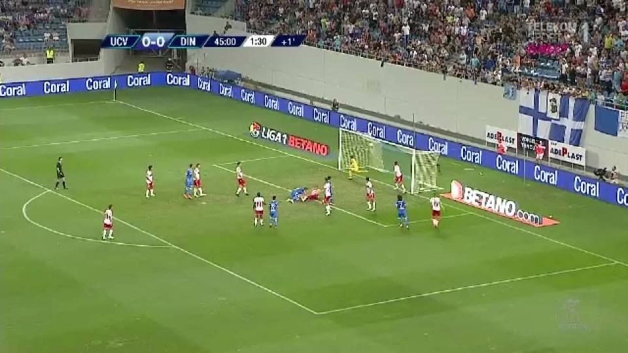 UNIVERSITATEA CRAIOVA 3-0 DINAMO | I-au batut numai in tribune! Dinamo, DISTRUSA de Craiova! Dubla GENIALA a lui Mitrita!_10