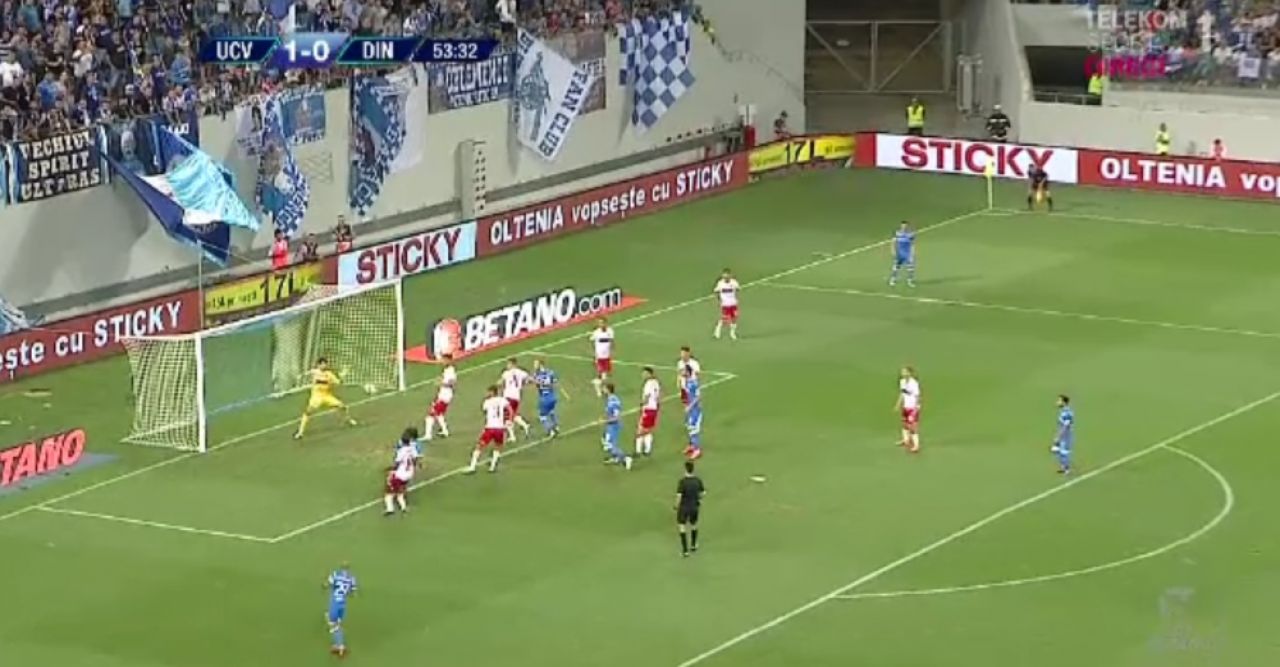 UNIVERSITATEA CRAIOVA 3-0 DINAMO | I-au batut numai in tribune! Dinamo, DISTRUSA de Craiova! Dubla GENIALA a lui Mitrita!_11