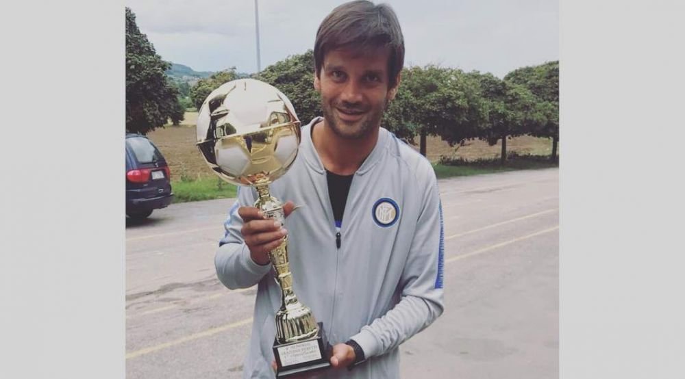 Cristi Chivu, primul trofeu din cariera de antrenor! A invins Barcelona si a castigat finala!_2