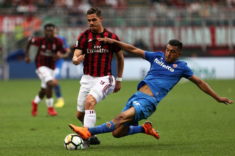 Ce lovitura a incercat Dinamo! Cainii au negociat aducerea unui fundas din Serie A si s-au inteles asupra banilor! Motivul pentru care mutarea a picat