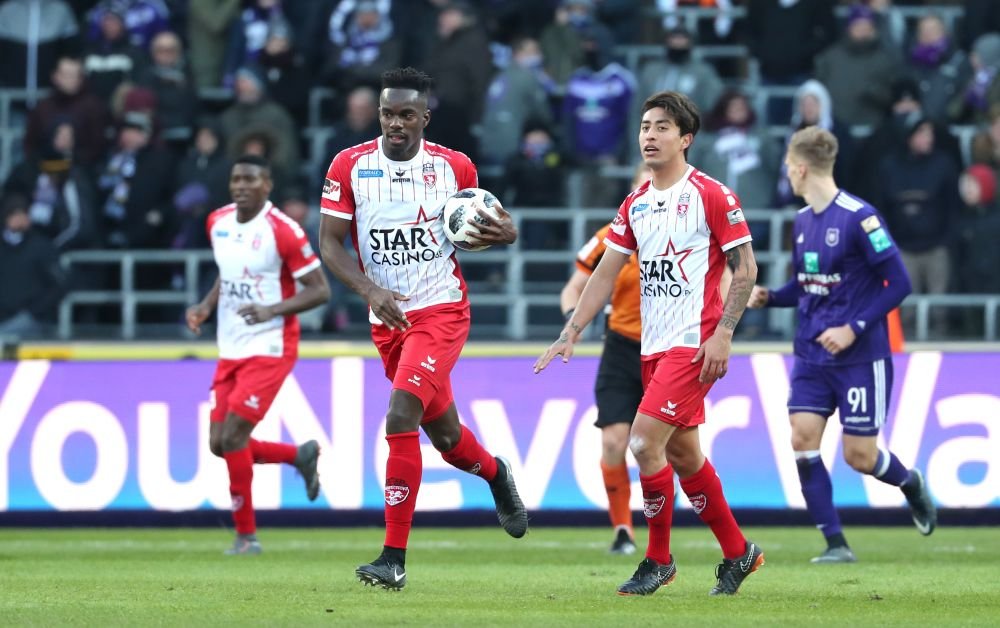 OFICIAL! Dinamo a mai transferat un jucator! E fundas, a fost crescut de Montpellier si a jucat alaturi de un fost dinamovist sezonul trecut