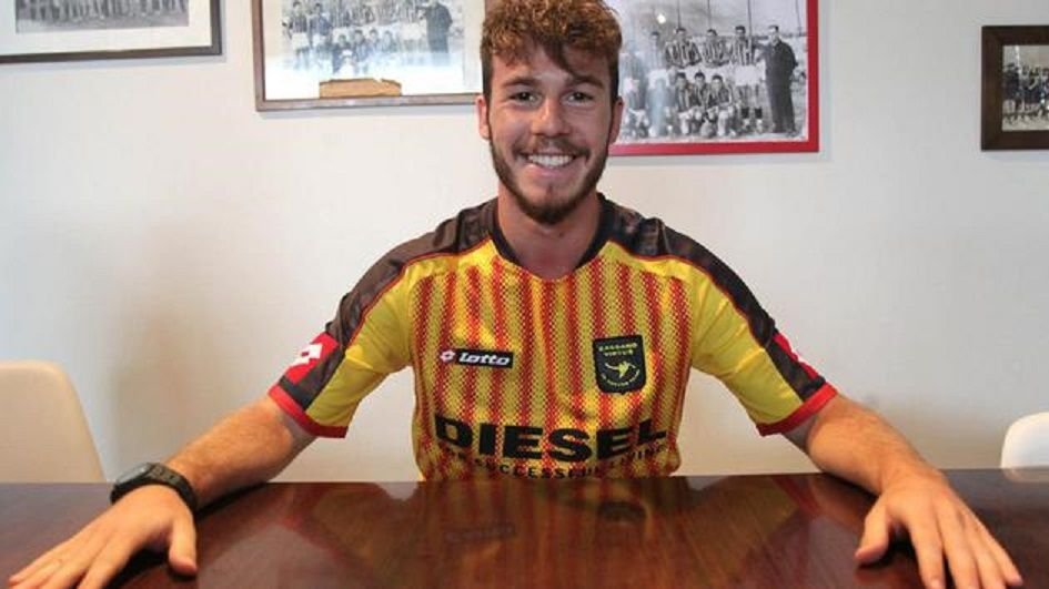 Craiova mai negociaza un transfer din Italia! Atacantul dorit de Mangia in Banie