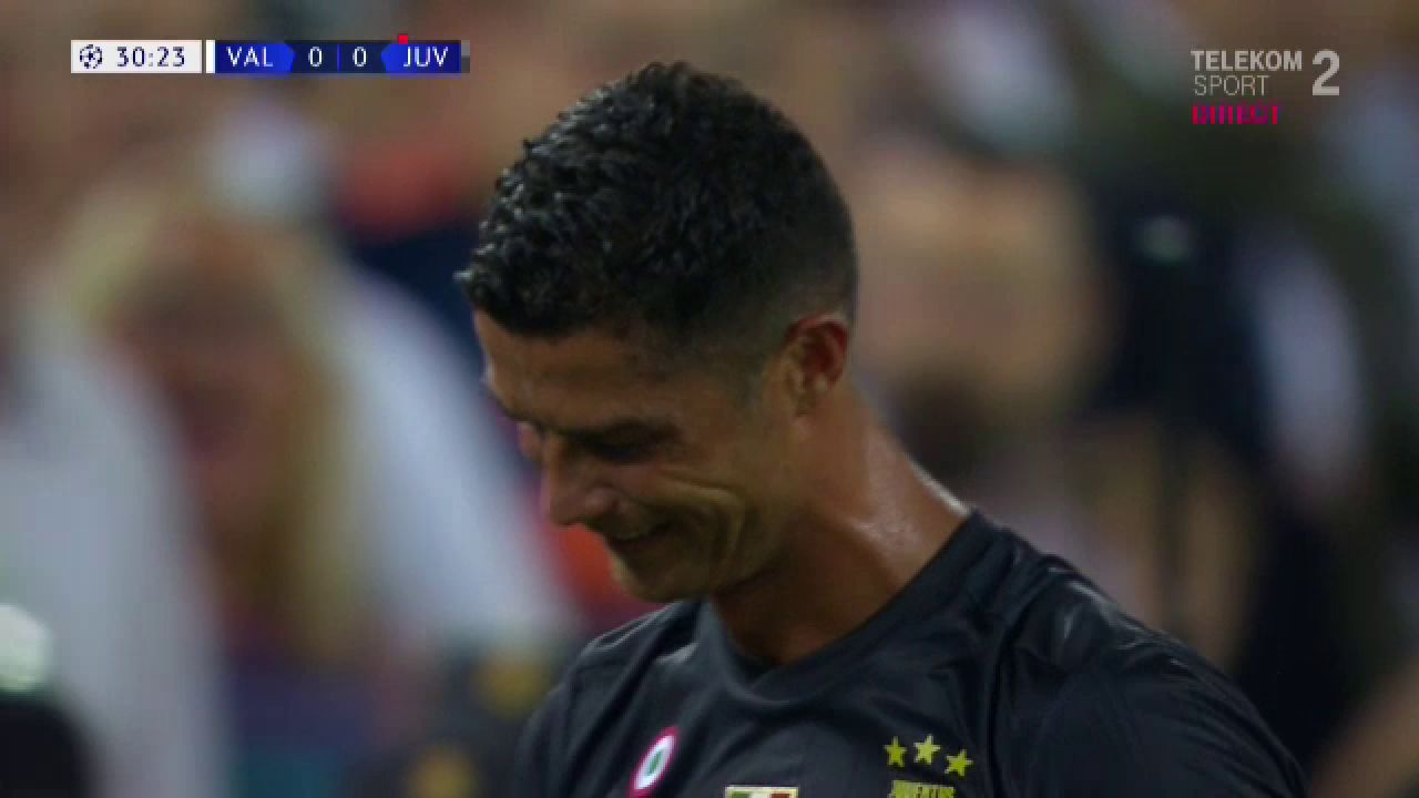 SOC TOTAL la debutul lui Cristiano Ronaldo in UCL pentru Juventus! A primit ROSU DIRECT si a iesit de pe teren in lacrimi! Ce s-a intamplat_2