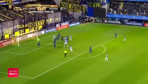 I-a SPART dintii portarului cu capul! Incident dramatic in Copa Libertadores! VIDEO