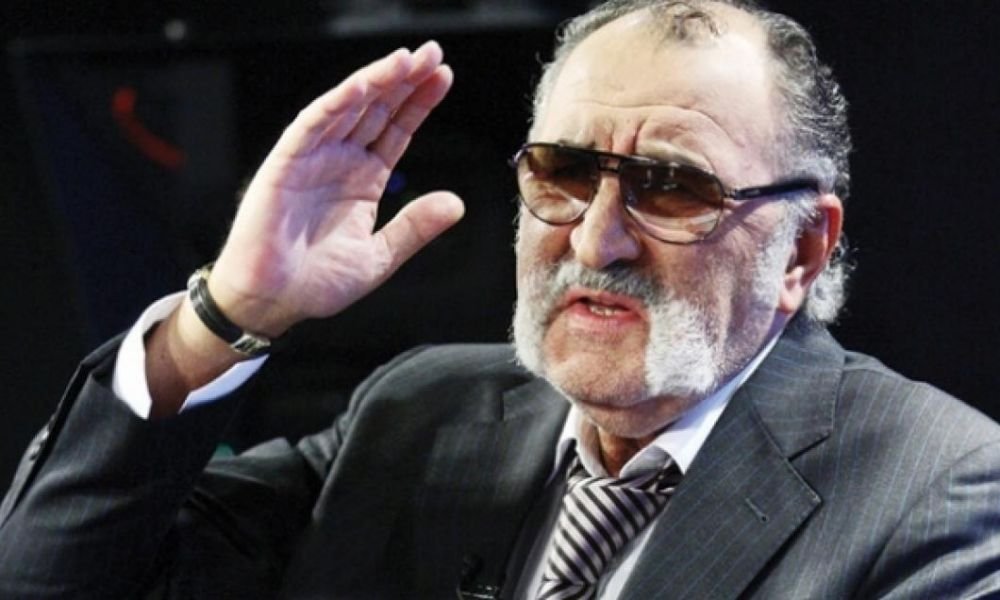 Cum arata BOLIDUL Mercedes de 2,5 milioane de euro pe care Tiriac il aduce in Romania! Miliardarul a comandat DOUA exemplare_5