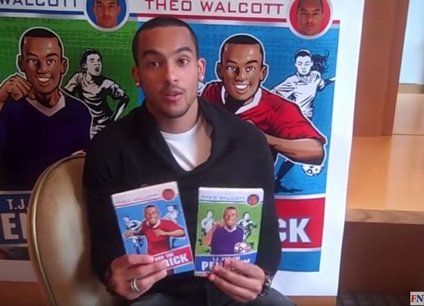 Unul a scris carti pentru copii, altul a devenit pilot in timp ce Balotelli canta la pian! Pasiunile incredibile ale jucatorilor