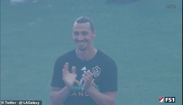 MVP-ul meciului! FOTO DE COLECTIE | Putine sunt momentele in care Ibra aplauda: cine a reusit sa-l imblanzeasca pe Leul Zlatan