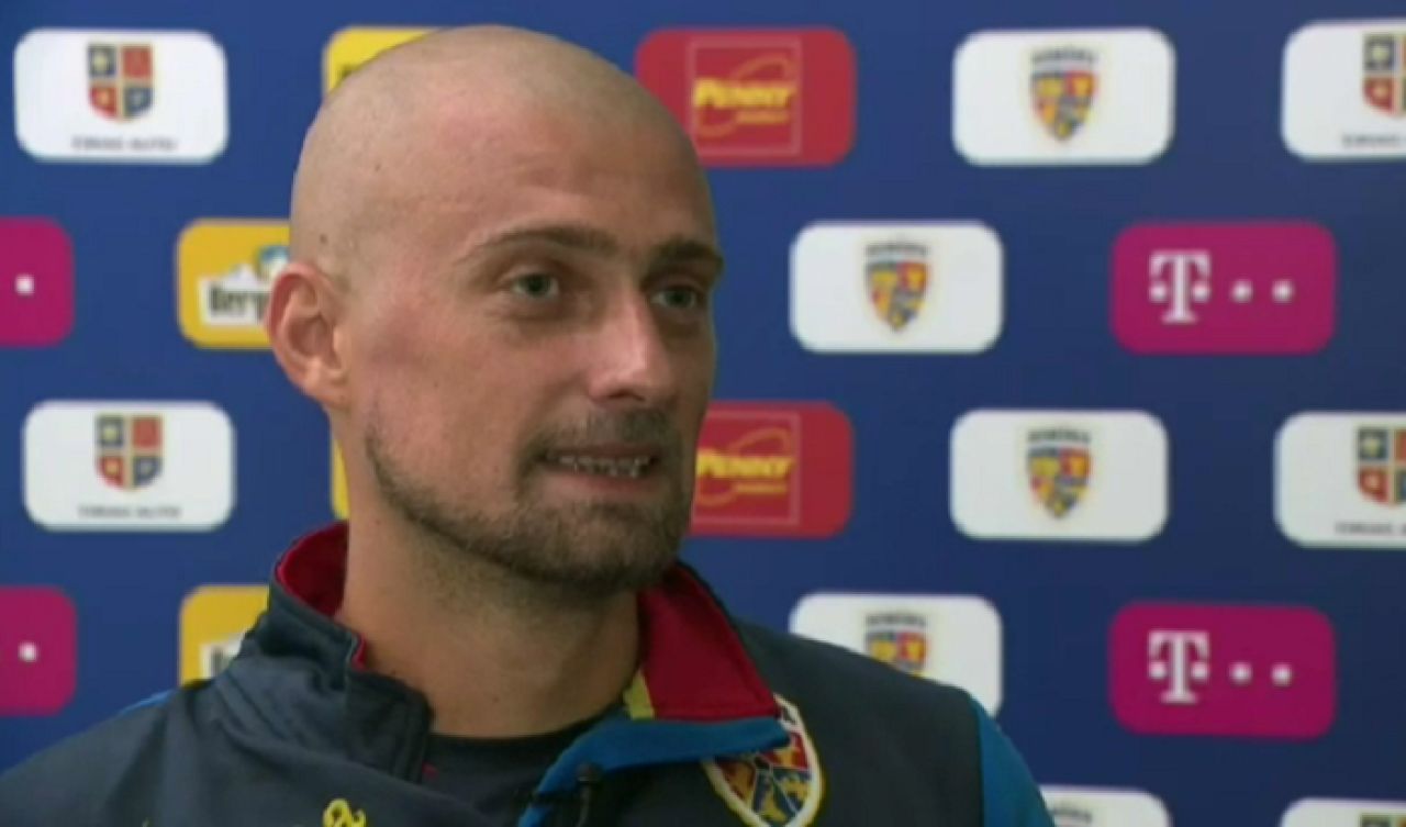Tamas, pus pe glume: