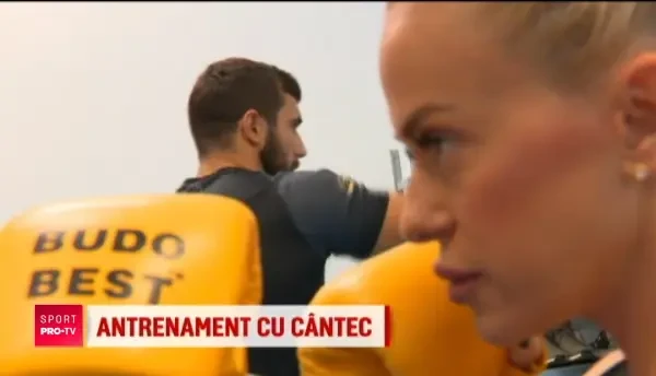 Anda Adam a luat lectii de kick-boxing de la Andrei Stoica! Va fi in galeria lui Stoica in lupta cu furia Albaniei