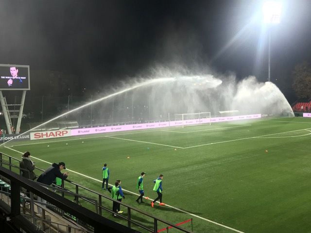 ROMANIA LA MAXIM! Gol in minutul 90+3 si duminica ne batem pentru primul loc in grupa: Lituania 1-2 Romania! VIDEO_2