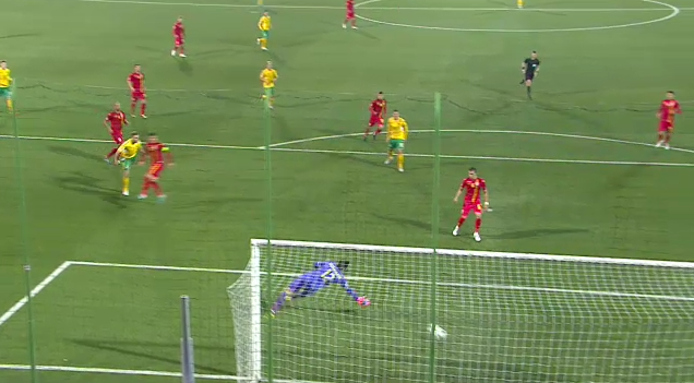 ROMANIA LA MAXIM! Gol in minutul 90+3 si duminica ne batem pentru primul loc in grupa: Lituania 1-2 Romania! VIDEO_9