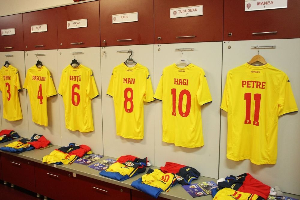 ROMANIA - TARA GALILOR 2-0 LIVE VIDEO | CE VICTORIE! Man si Puscas transforma in realitate VISUL EURO 2019! Romania are nevoie de 1 punct cu Liechtenstein pentru calificare!_2