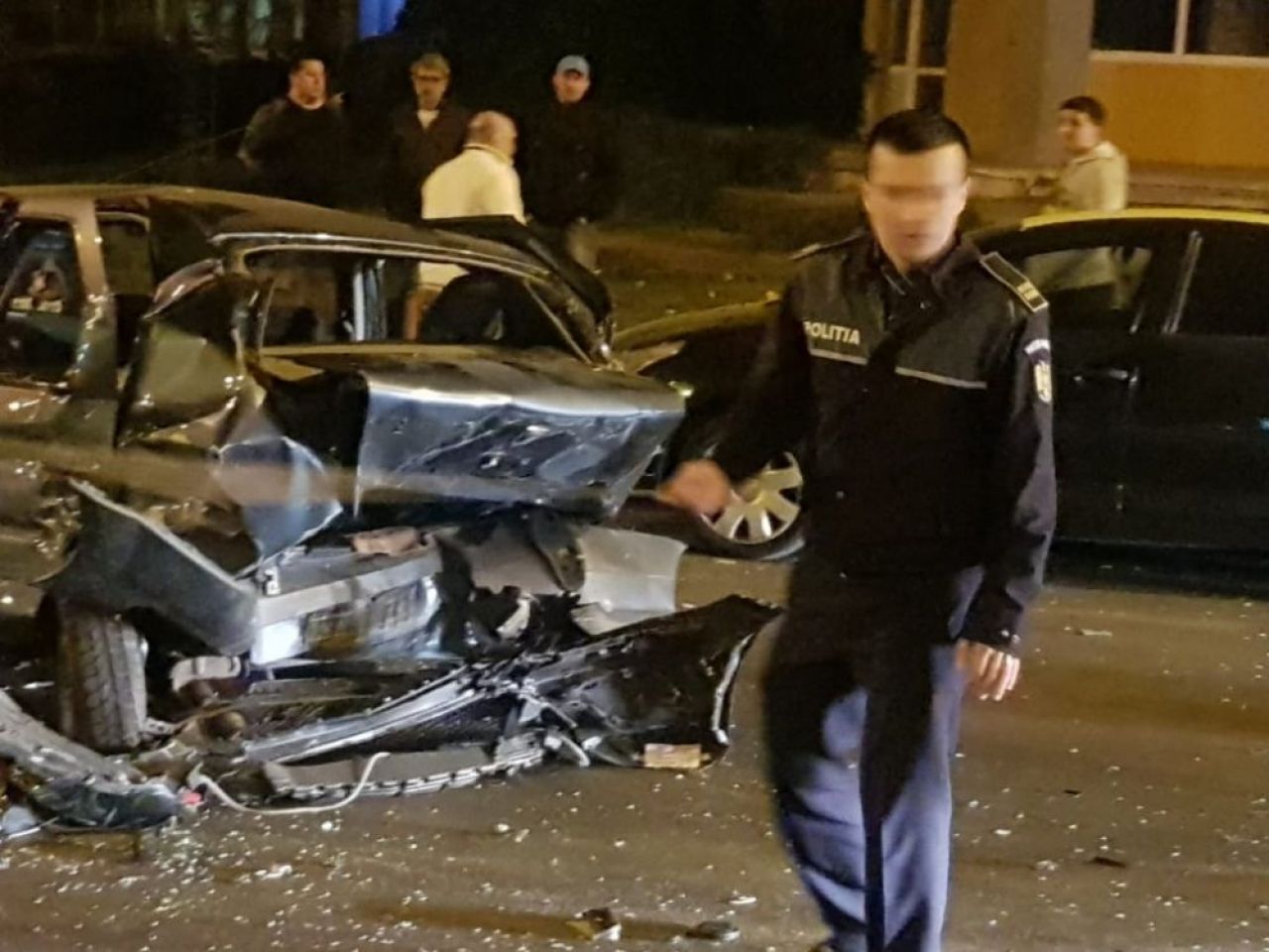 Accident grav la Ploiesti in care a fost implicat fiul lui Leonard Doroftei! Un tanar a ajuns la spital_1