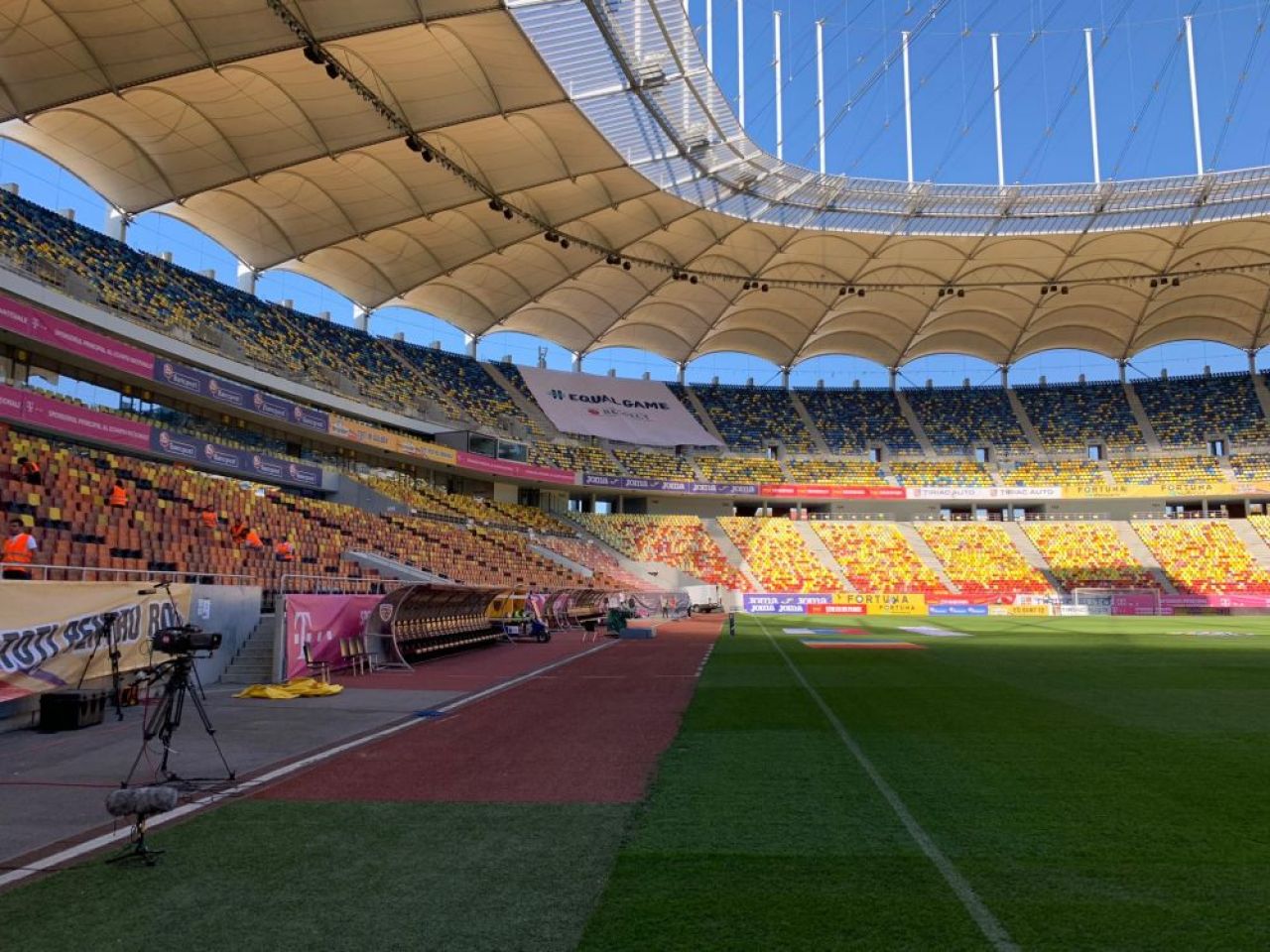 ROMANIA 0-0 SERBIA | ROSU SEC pentru Tamas! TATARUSANU, EROU! Romania a REZISTAT in 10 impotriva Serbiei! AICI toate fazele meciului_2