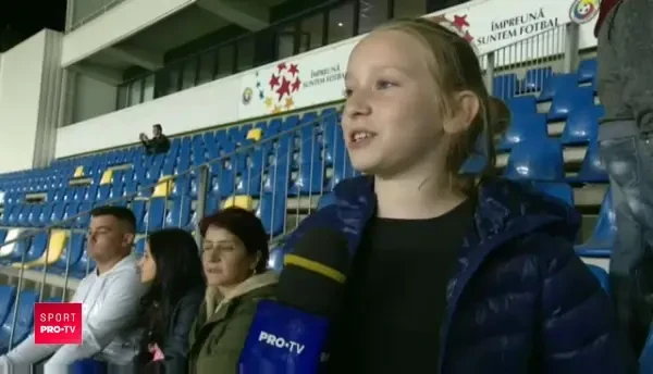 Sunt cea mai norocoasa fata din lume! Sora mai mica cu 11 ani a lui Andrei Radu a venit sa-l sustina la Ploiesti
