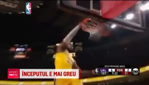 Iti taie RESPIRATIA! Demi Rose a incins atmosfera si s-a fotografiat fara sutien_15