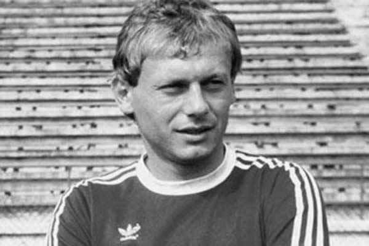 Ilie Balaci ar fi împlinit azi 67 de ani. Univ. Craiova & FCU Craiova au avut câte un mesaj pentru fosta legendă_1