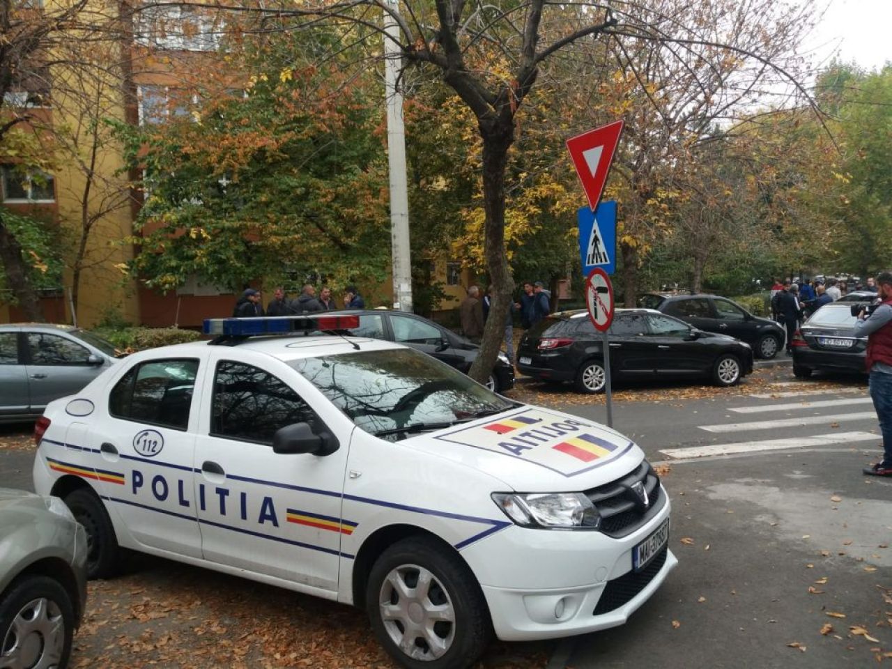 Cum a murit Ilie Balaci si imagini de la fata locului: medicii s-au chinuit zeci de minute sa il resusciteze_2