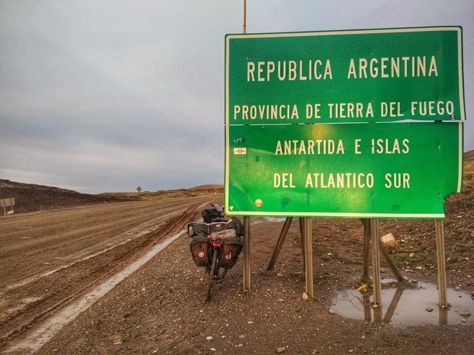 FANTASTIC: Un roman a traversat Americile pe bicicleta, intr-o aventura care a durat peste 3 ani!_6