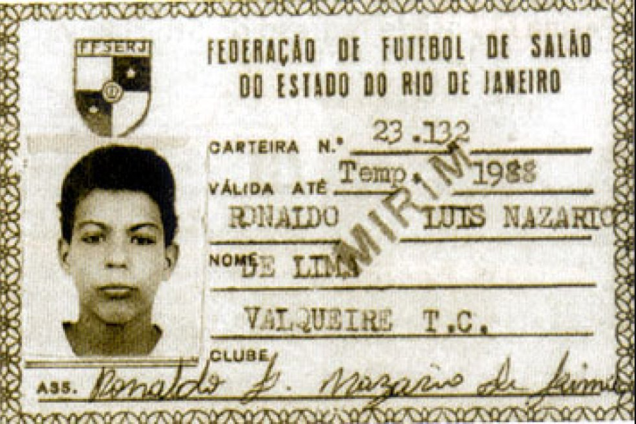 Ca s-a schimbat! Transformarea fizica suferita de brazilianul Ronaldo! Cum arata fostul atacant in copilarie. FOTO_7