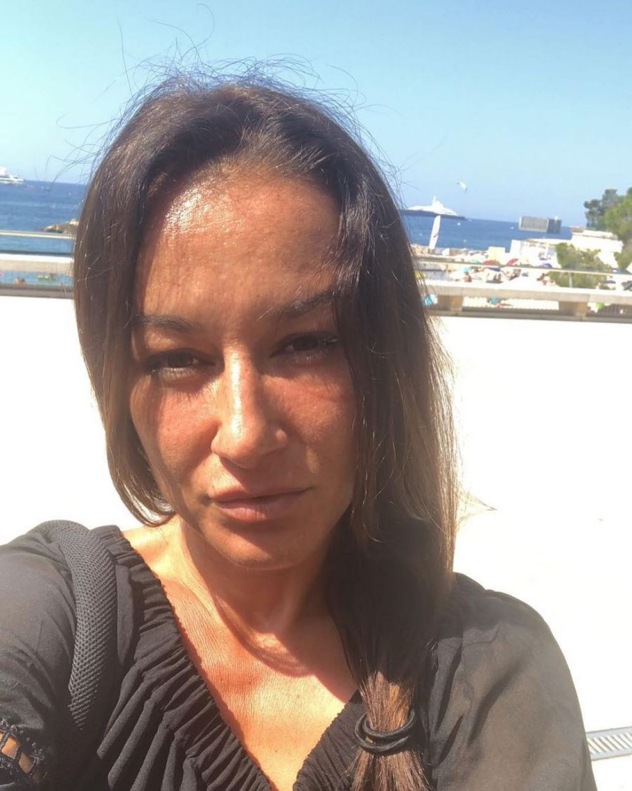 Cum arata acum fiica lui Mircea Sandu! Raluca are patru copii, e maritata cu un milionar si si-a deschis restaurant la Monte Carlo. FOTO_1